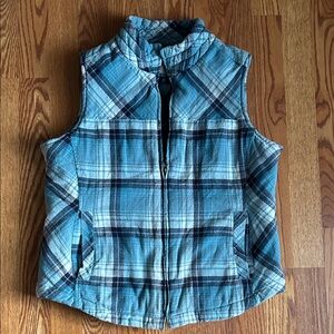 North River Outfitters Plaid Quilted Vest